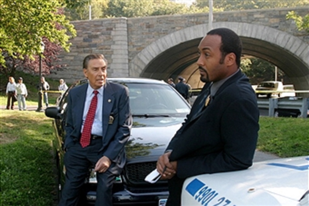 "Law &amp; Order" Floater