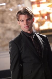 "The Vampire Diaries" Rose