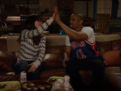 "New Girl" Basketsball