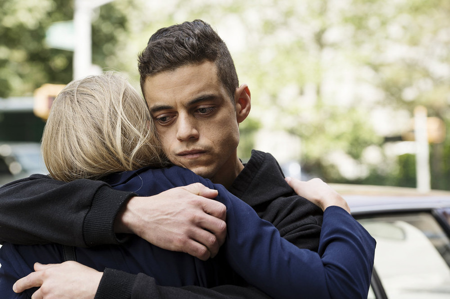 "Mr. Robot" eps1.5_br4ve-trave1er.asf